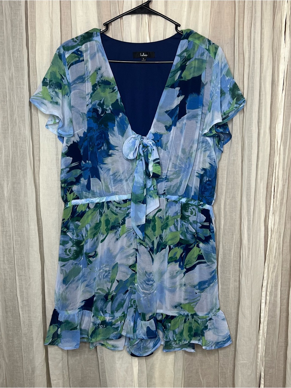Lulu’s Watercolor Floral Tie Front Romper - Picture 2 of 6